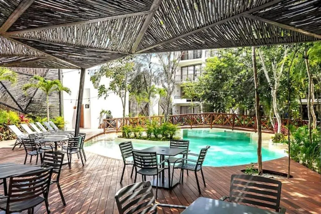 Near Beach+Jungle Views. King Bed+220 Megs+2 Bikes Tulum 0*,  Mexiko