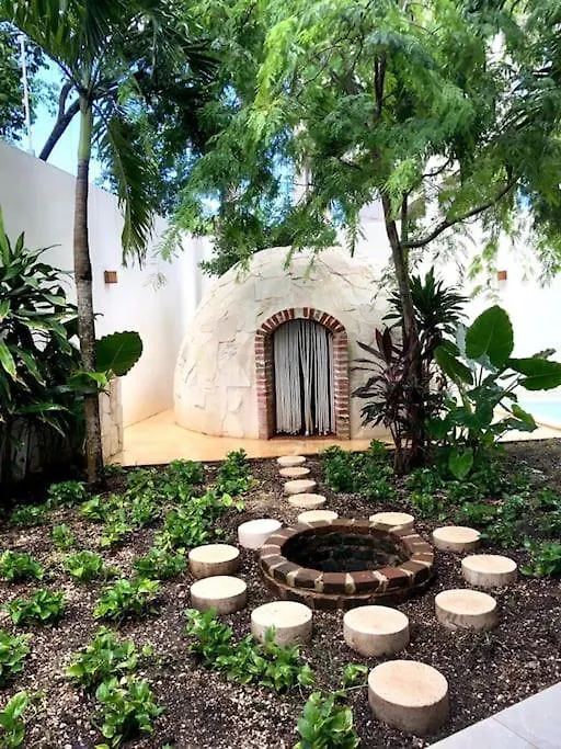 Near Beach+Jungle Views. King Bed+220 Megs+2 Bikes Tulum Apartmán
